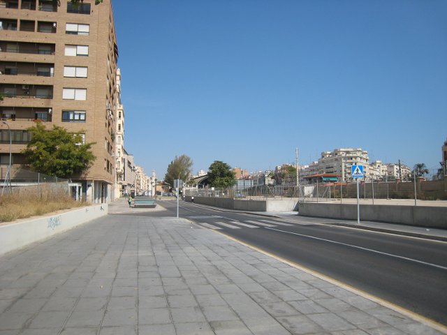 Walking to Joaquin Sorolla station